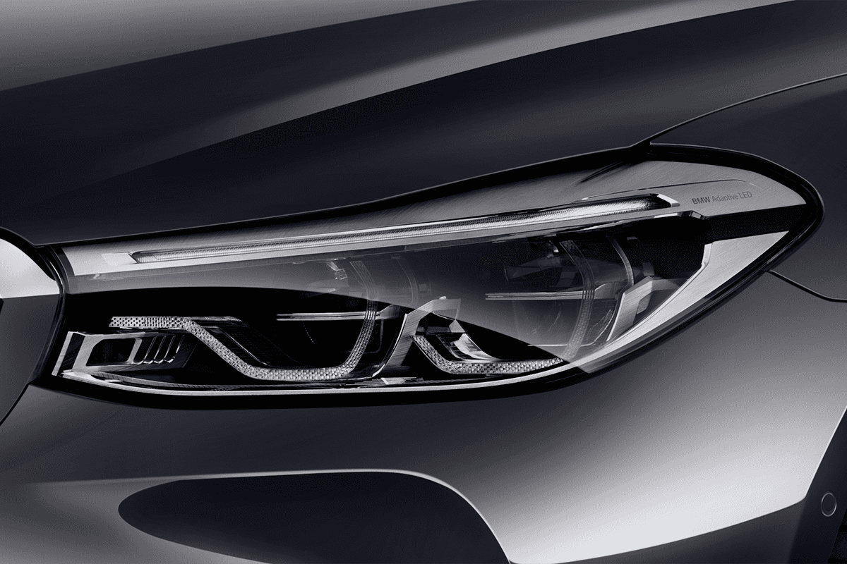 Frontscheinwerfer eines BMW 6er Gran Turismo