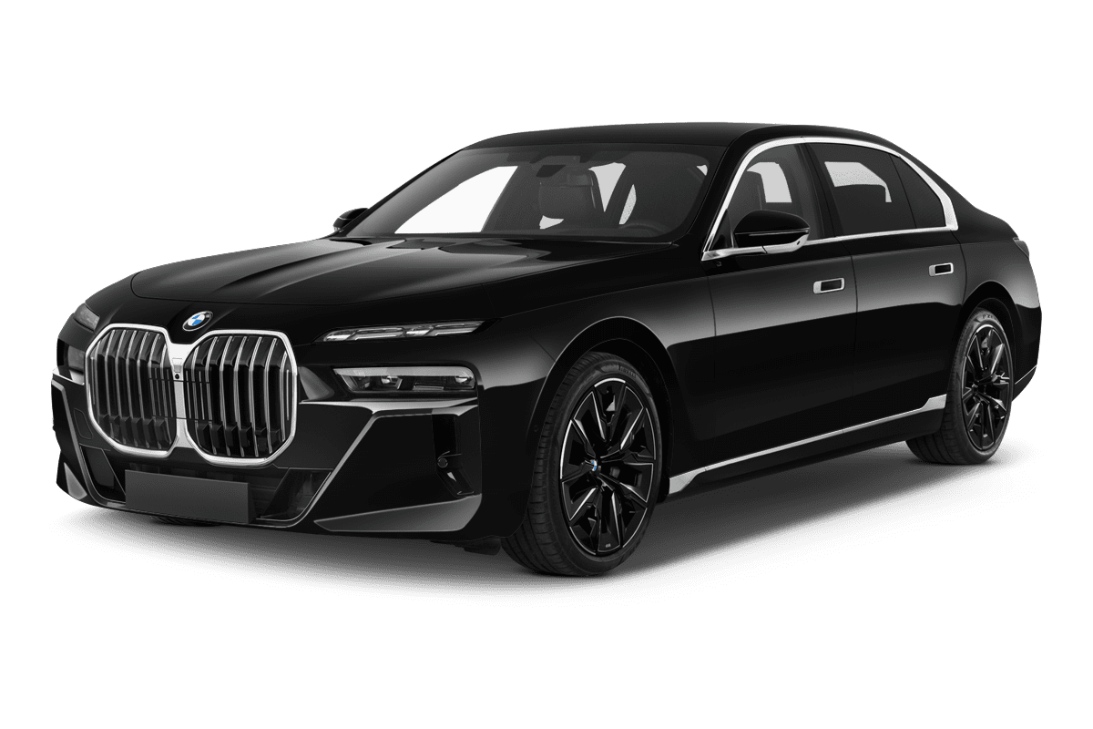Schräge Frontansicht auf einen BMW 7er-Reihe, freigestellt