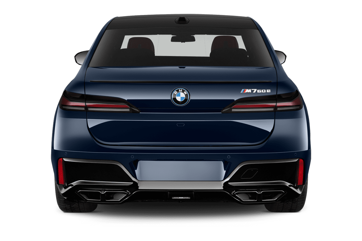 Heckansicht eines BMW 7er Limousine Plug-in-Hybrid