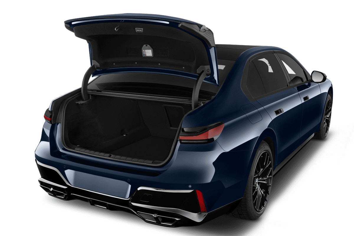 Kofferraum eines BMW 7er Limousine Plug-in-Hybrid