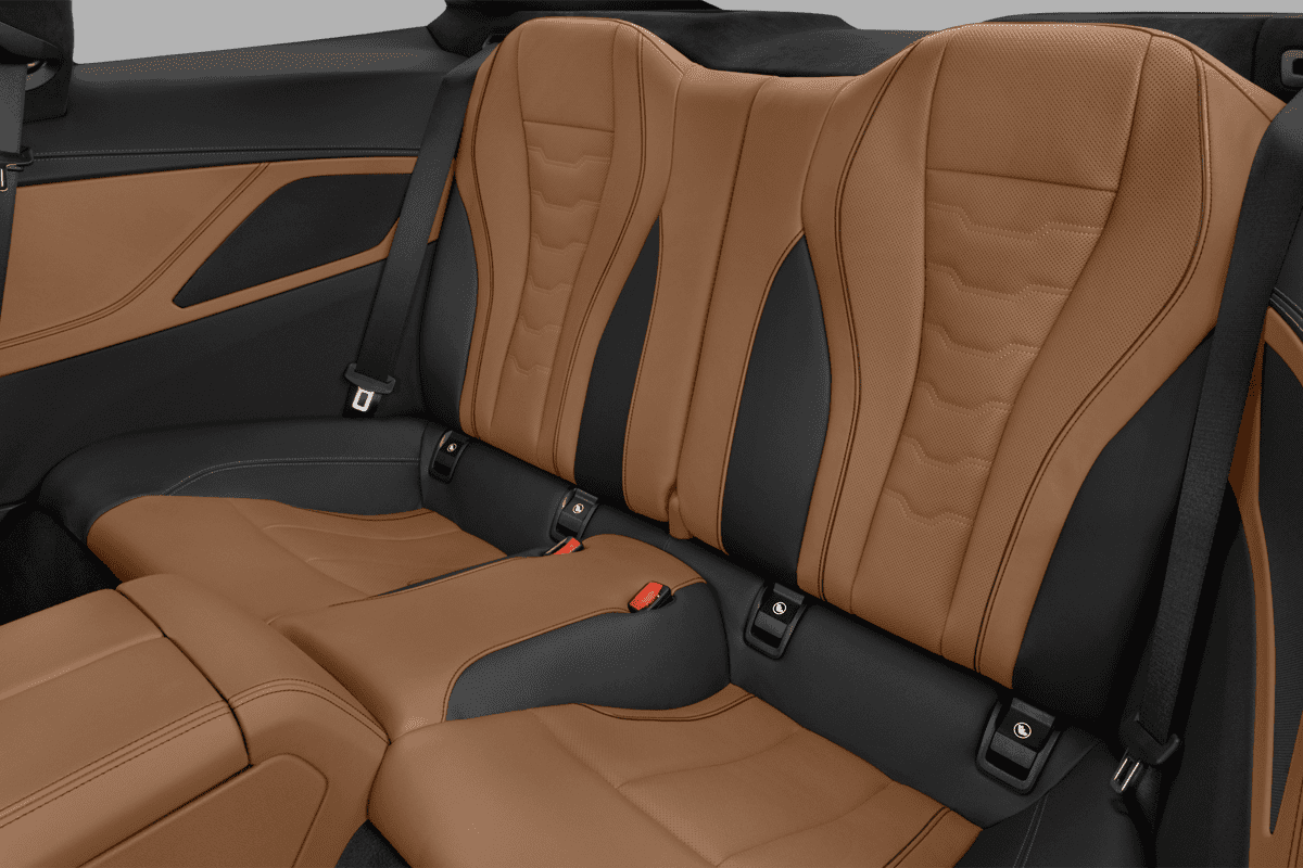 Rücksitzbank eines BMW 8er Coupé