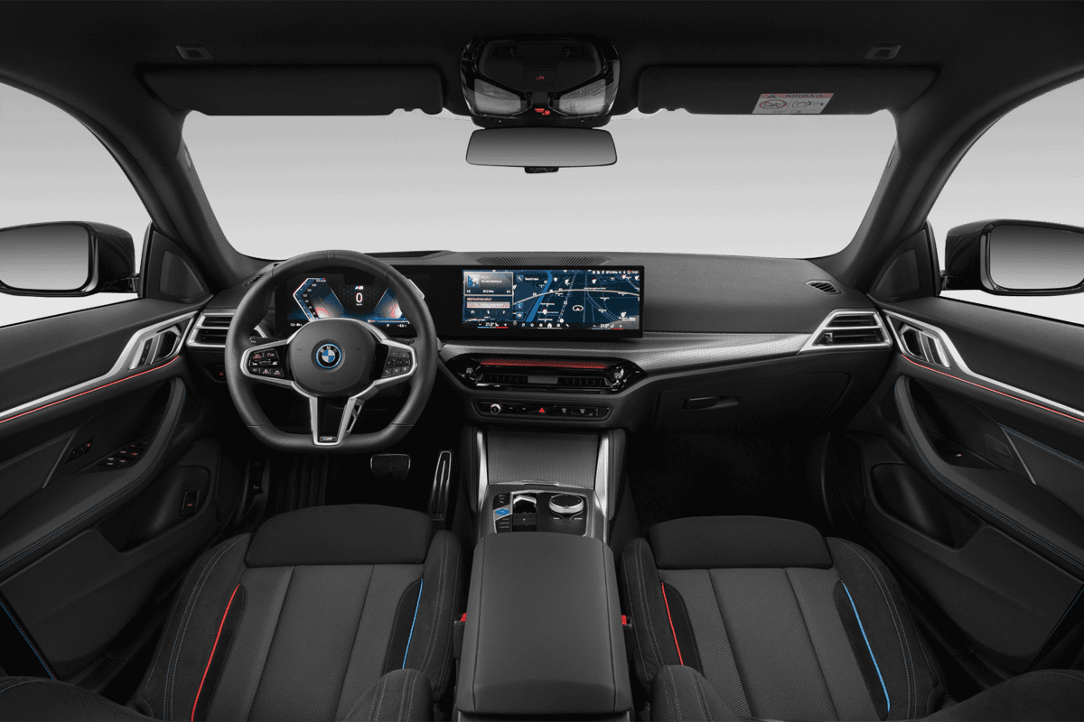 Armaturenbrett eines BMW i4