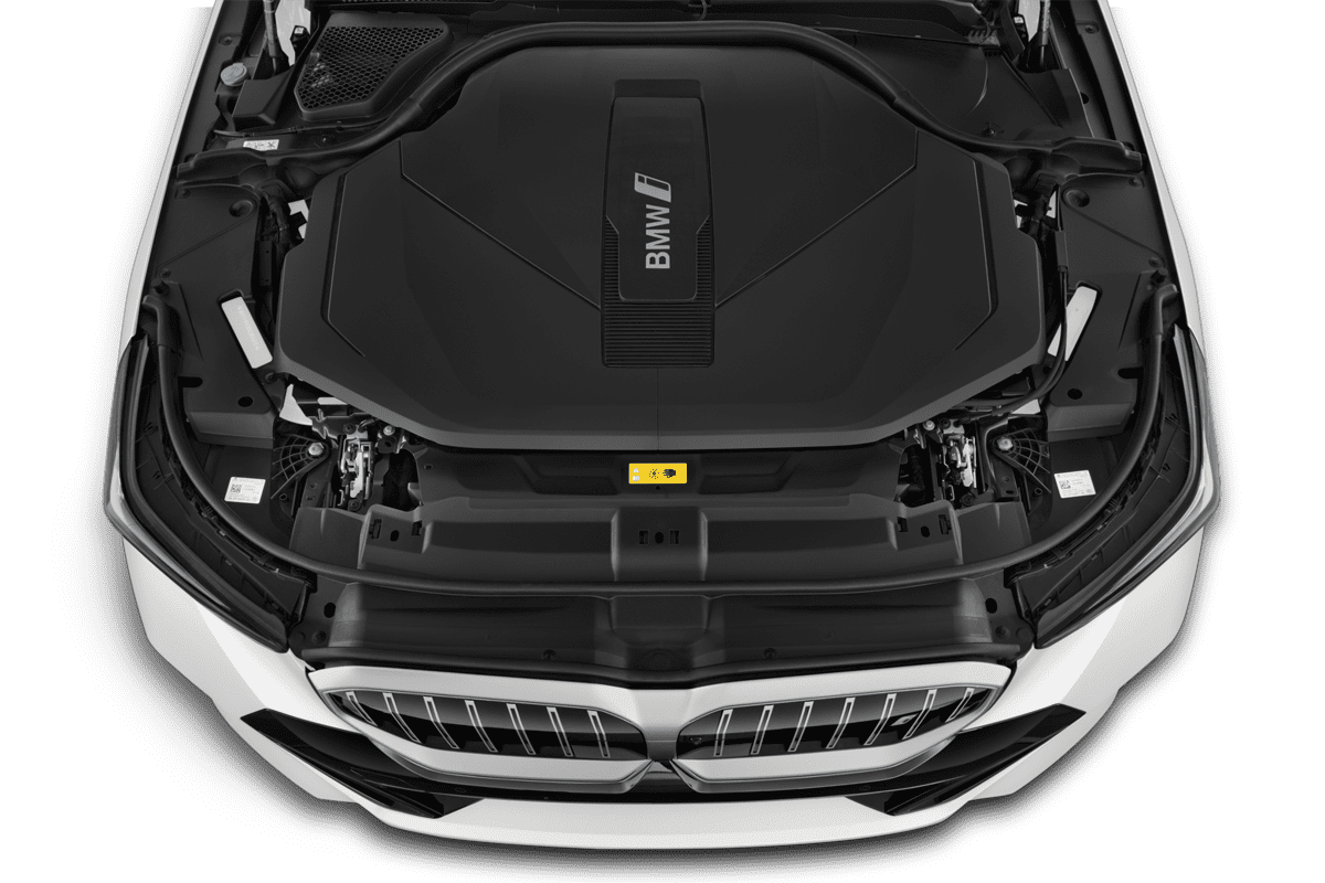 Motorraum eines BMW i5 Limousine