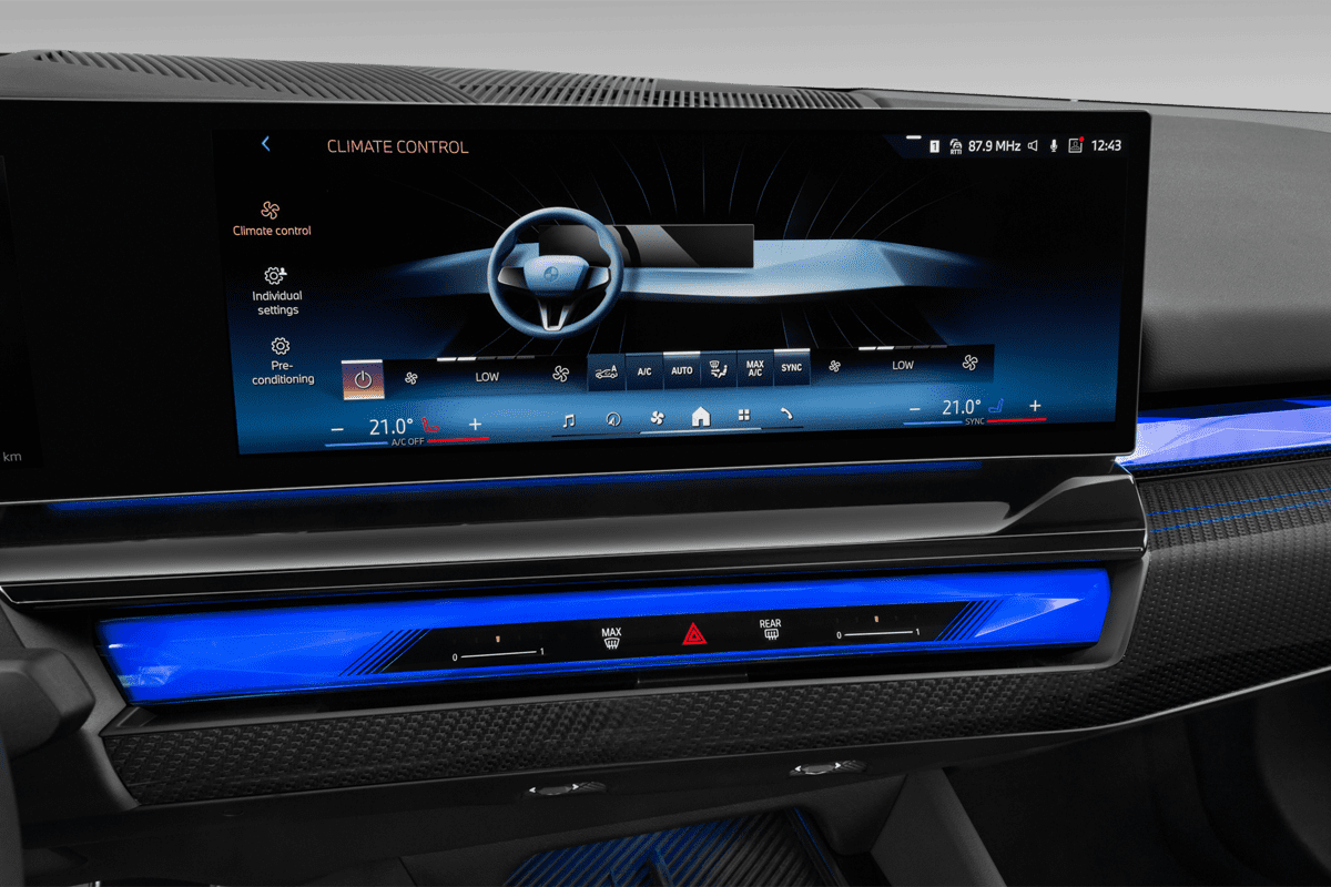 Klimasteuerung eines BMW i5 Limousine