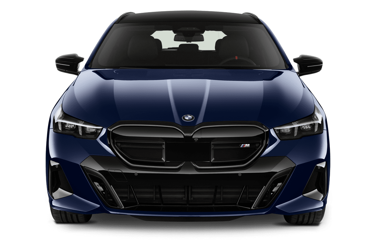 Frontansicht eines BMW i5 Touring, freigestellt