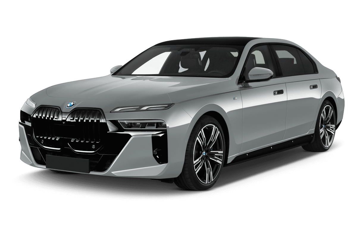 Schräge Frontansicht eines BMW i7, freigestellt