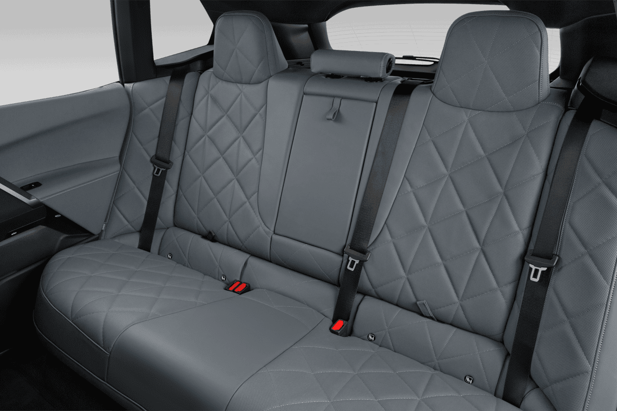 Rücksitzbank eines BMW iX