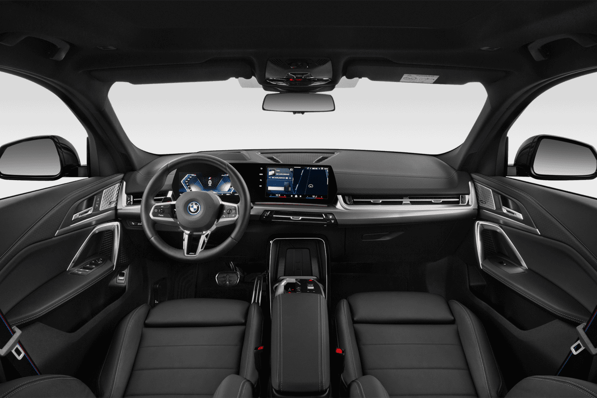 Armaturenbrett eines BMW iX2