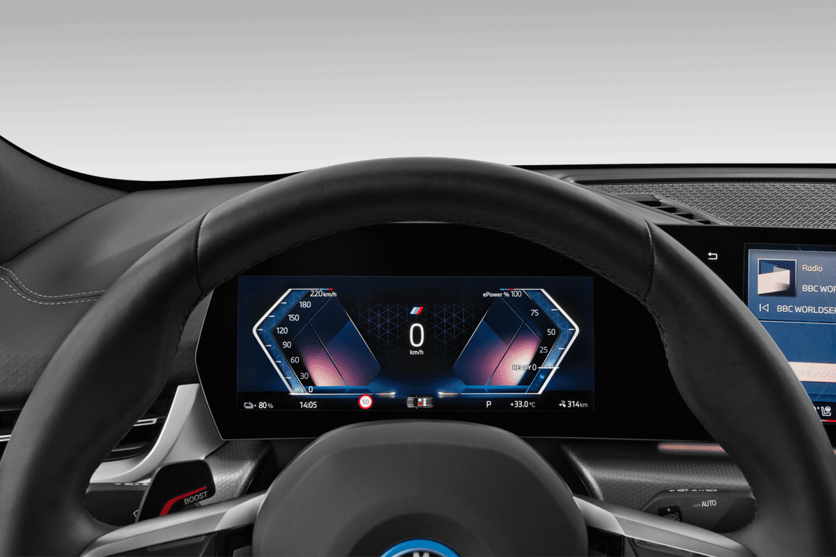 Kombiinstrument eines BMW iX2