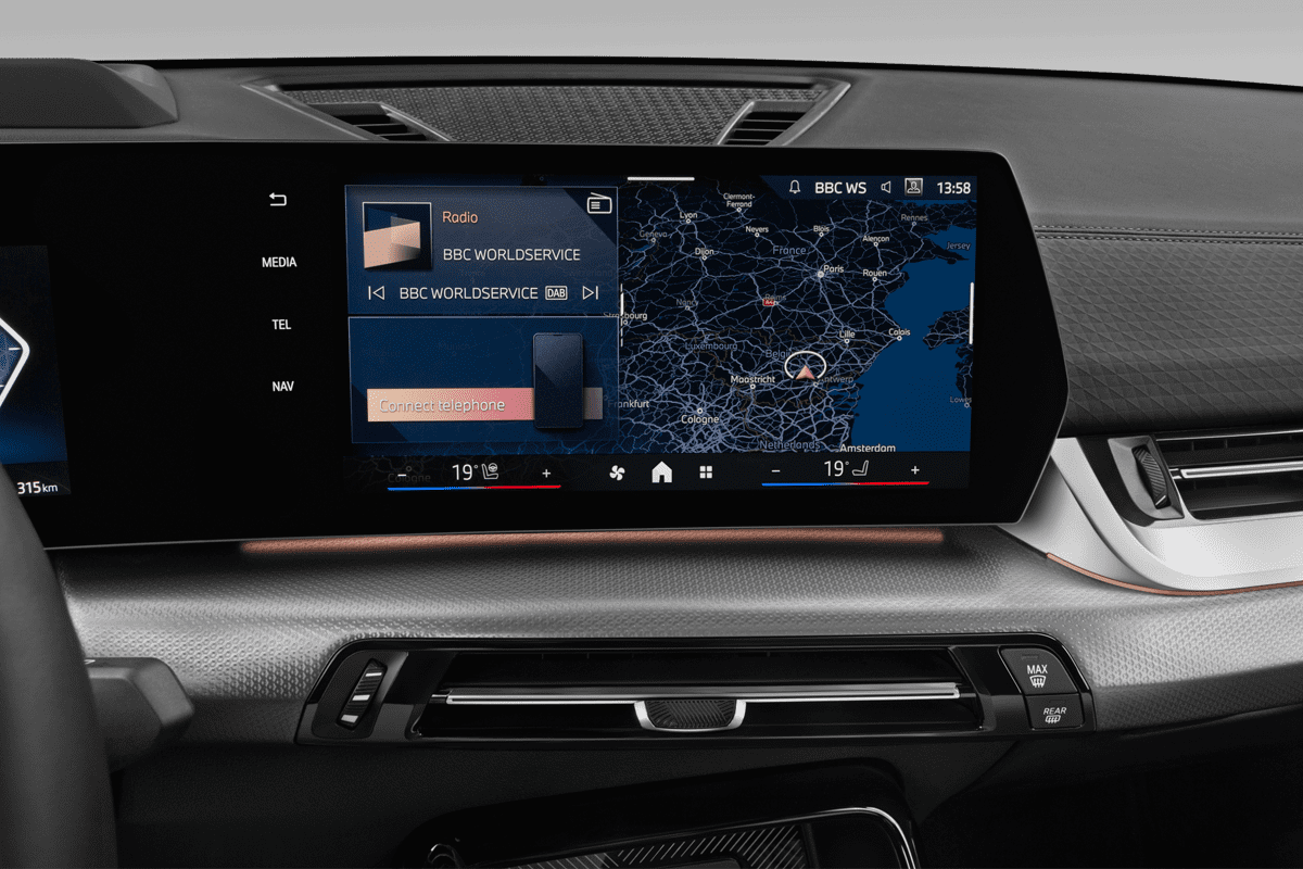 Mittelkonsole eines BMW iX2