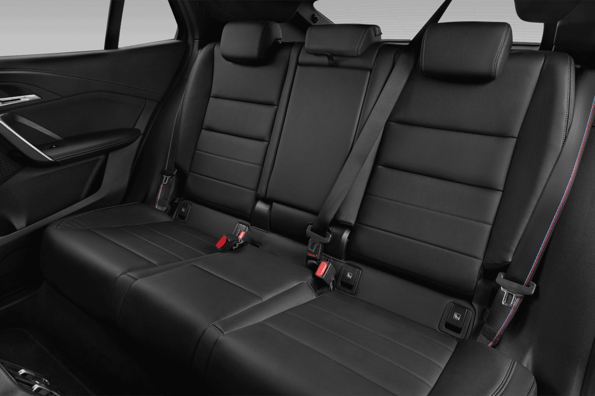 Rücksitzbank eines BMW iX2