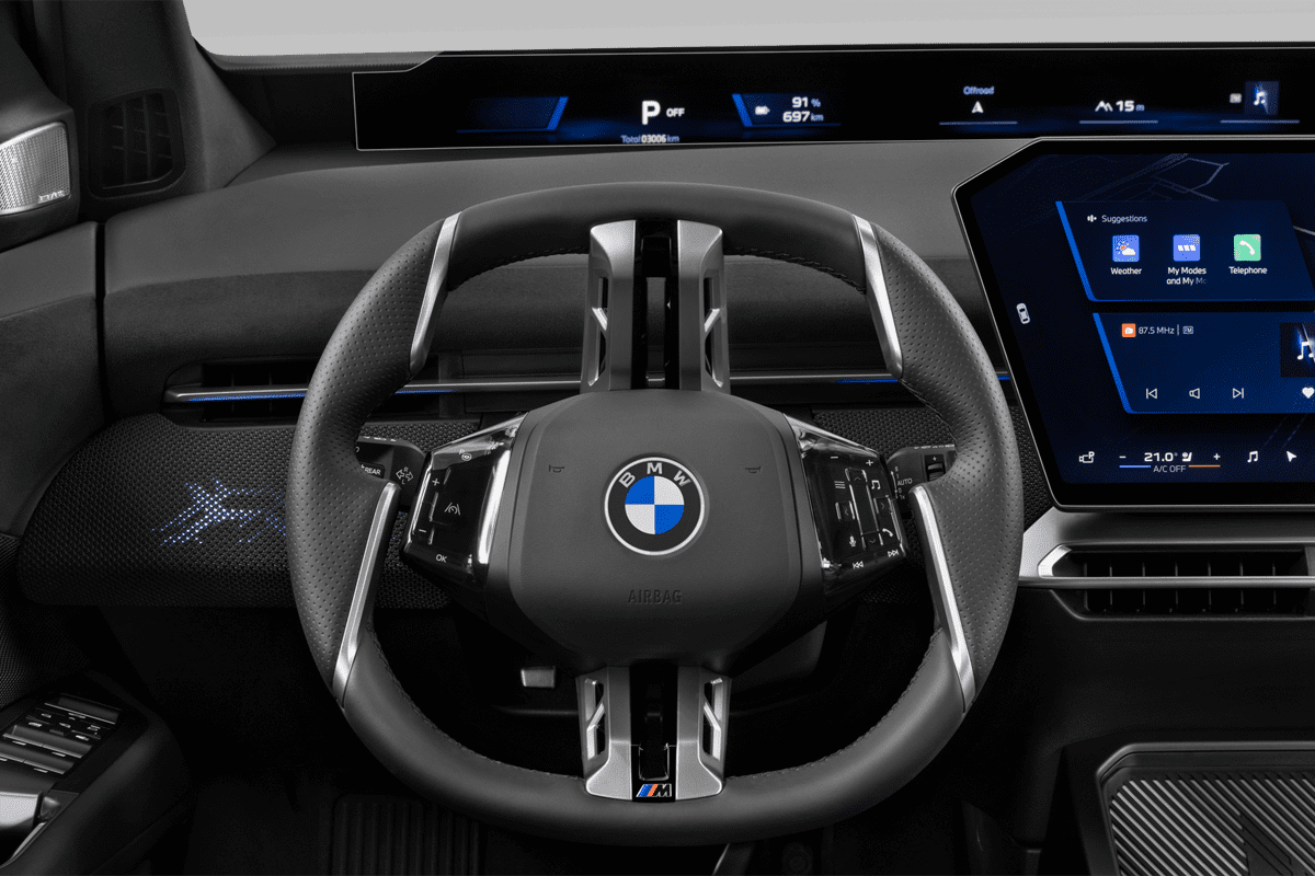 Lenkrad eines BMW iX3 (neues Modell)