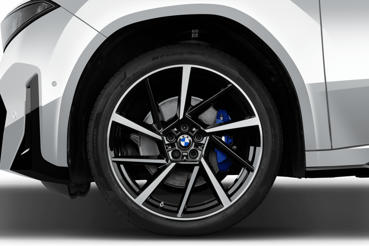 Radkappe oder Felge eines BMW iX3 (neues Modell)