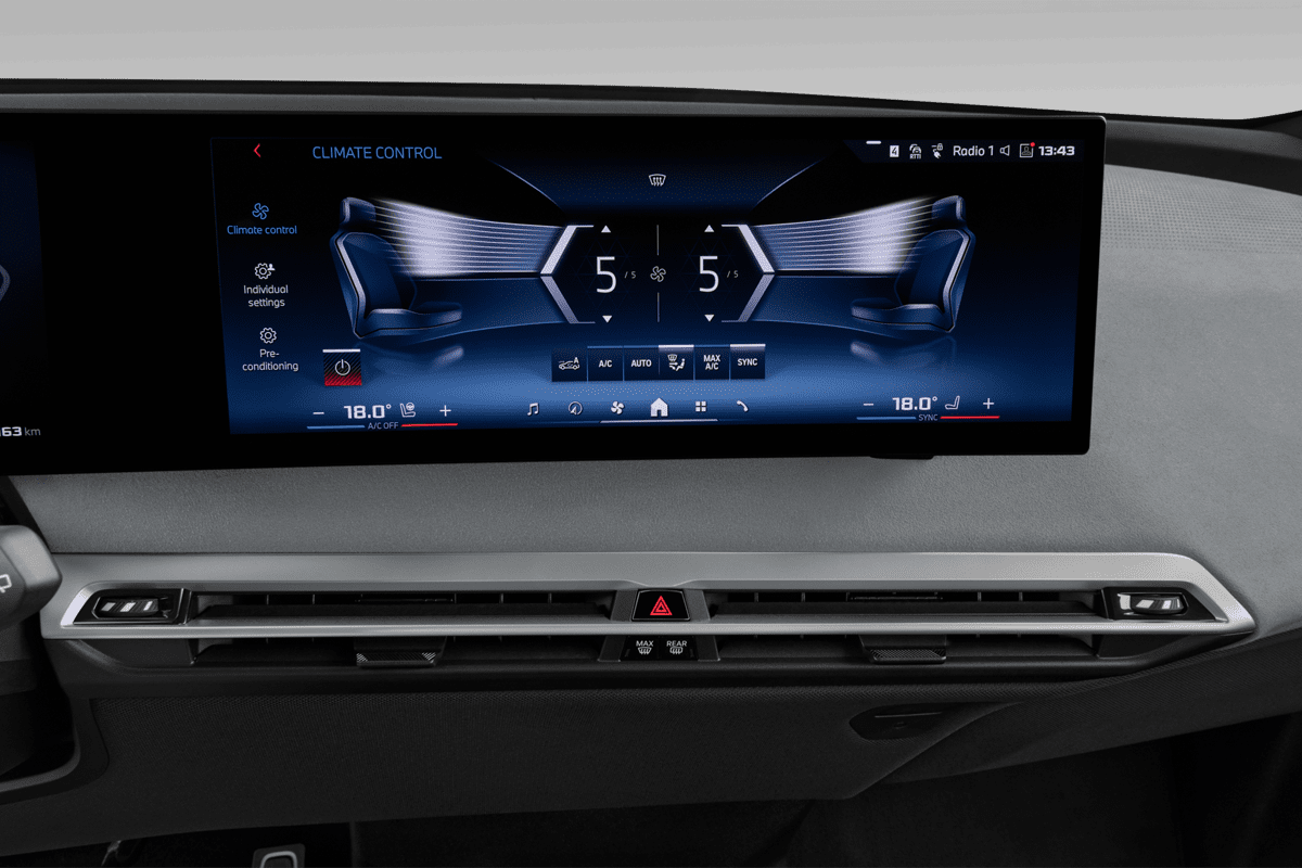 Klimasteuerung eines BMW iX (KI-generiert)