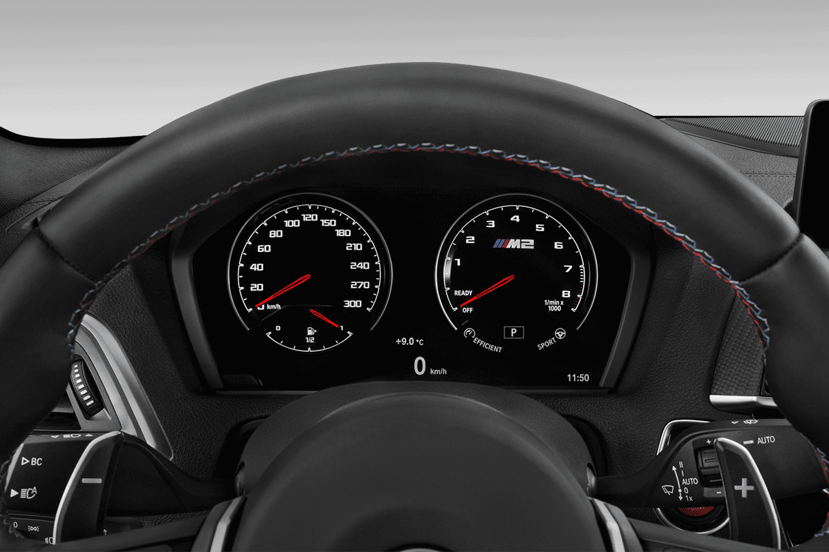 Kombiinstrument eines BMW M2 Competition