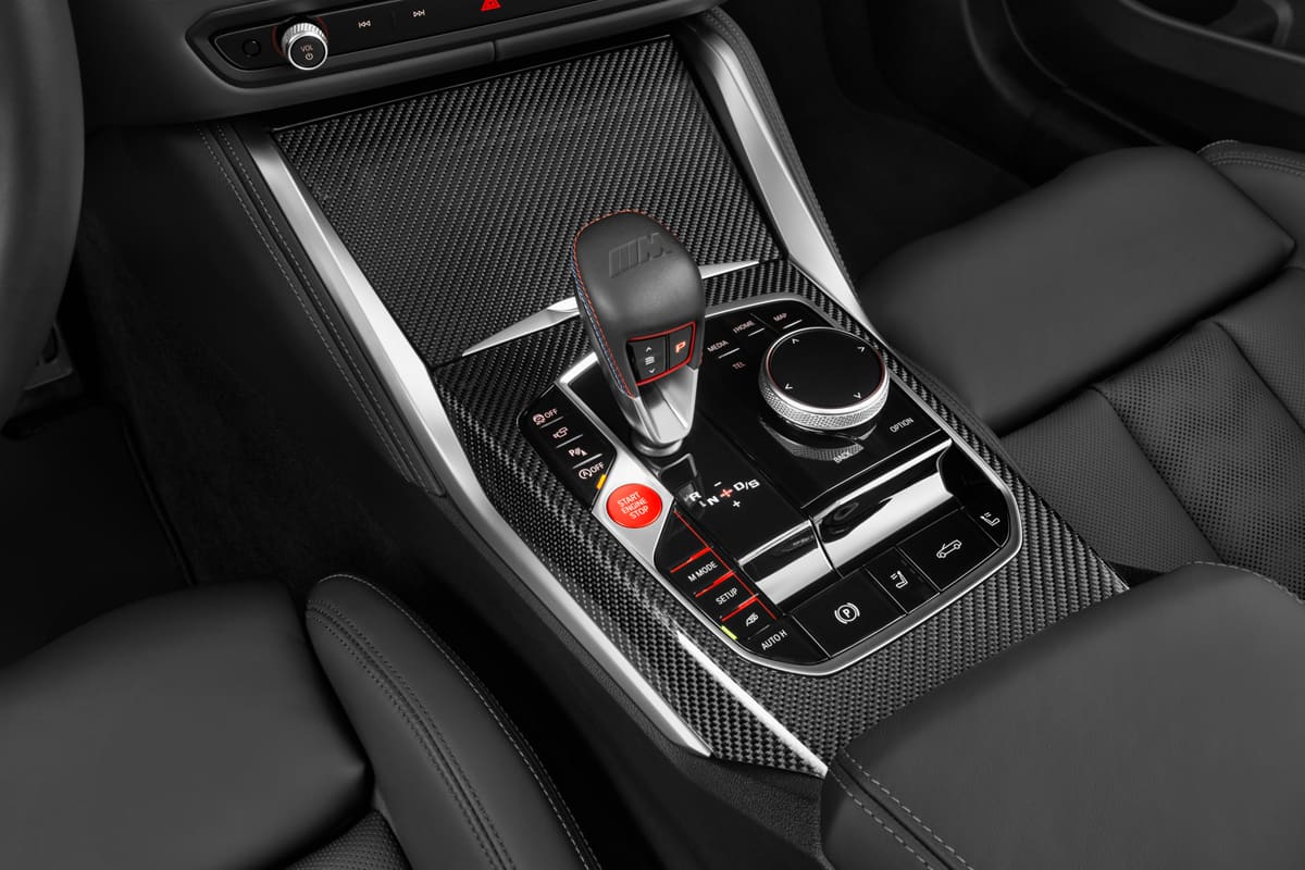 Schaltknüppel eines BMW M4 Cabrio 