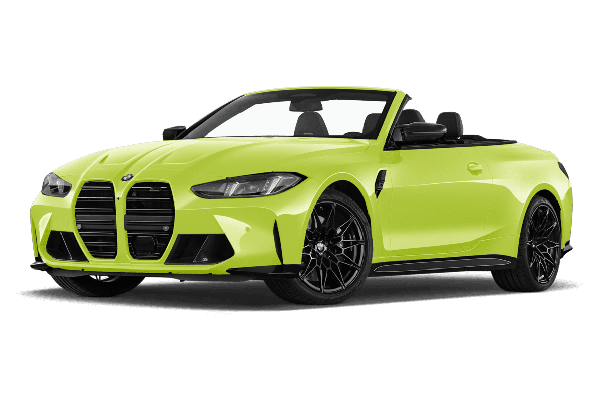 Tiefe, schräge Heckansicht eines BMW M4 Cabrio , freigestellt