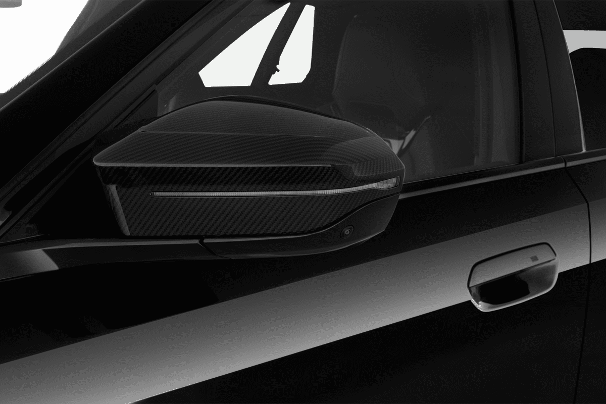 Rückspiegel eines BMW M5 Touring