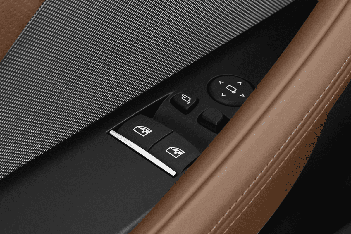 Türsteuerung eines BMW M8 Coupé