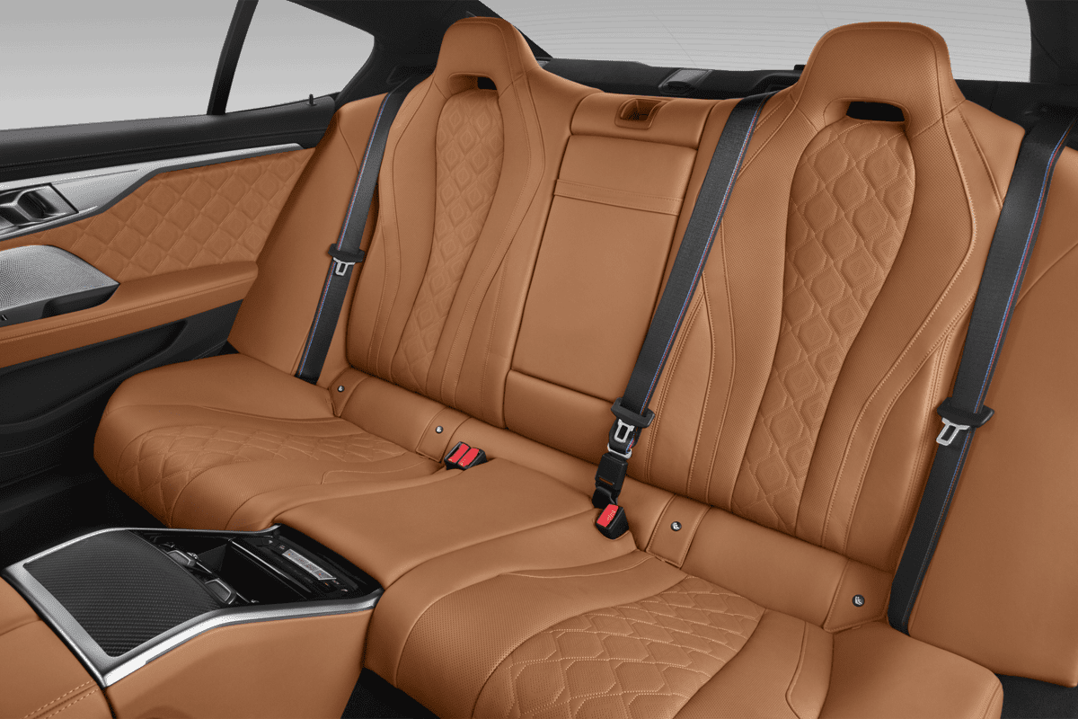 Rücksitzbank eines BMW M8 Gran Coupé