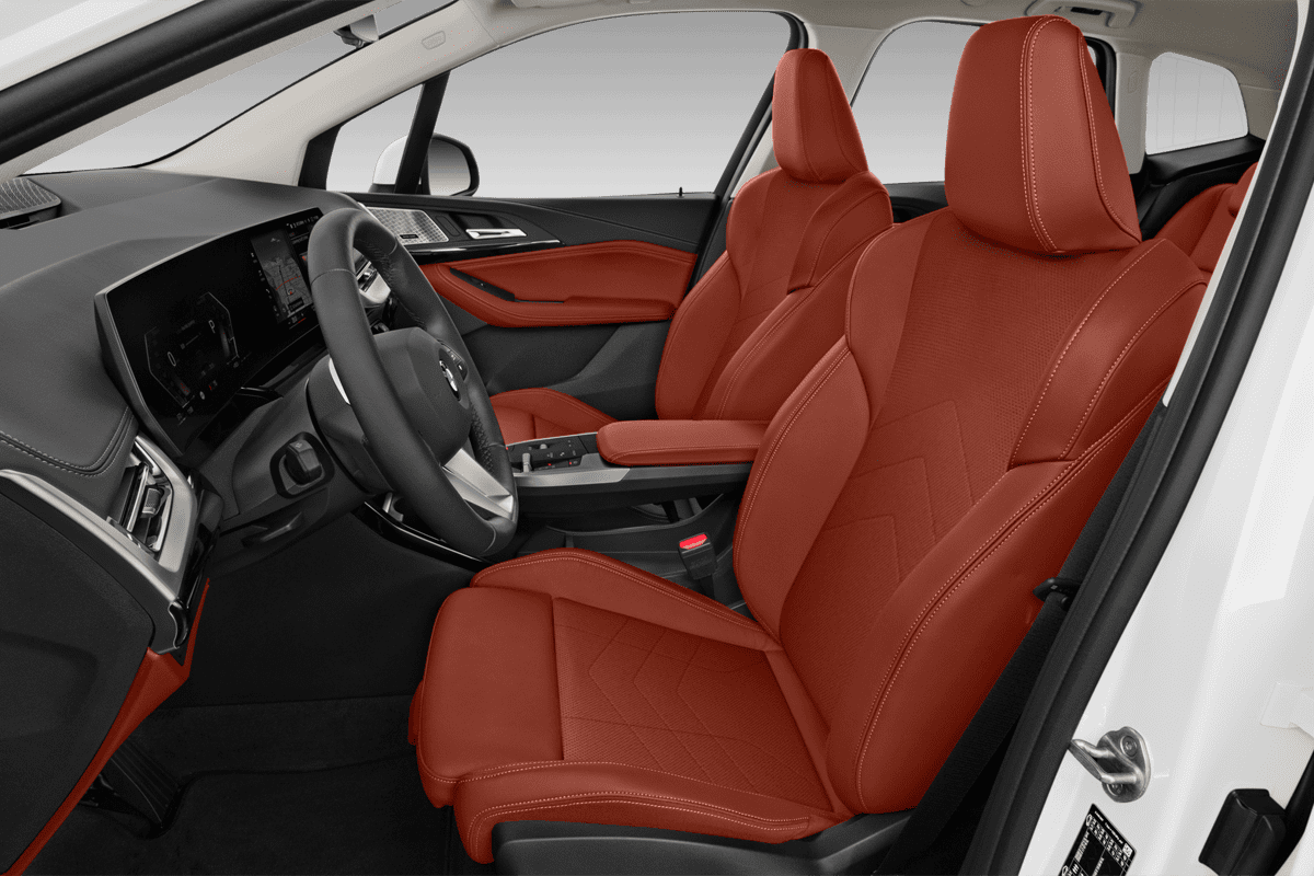 Vordersitze eines BMW 2er Active Tourer