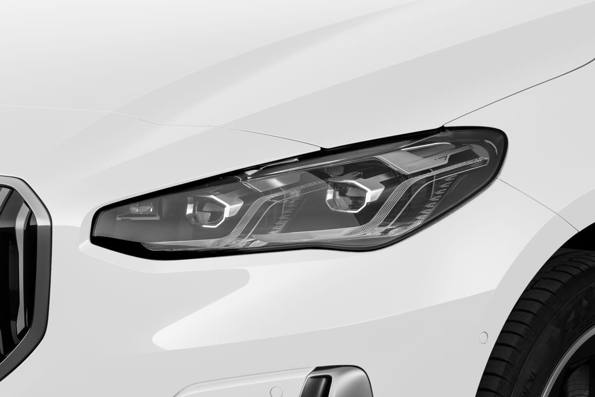 Frontscheinwerfer eines BMW 2er Active Tourer