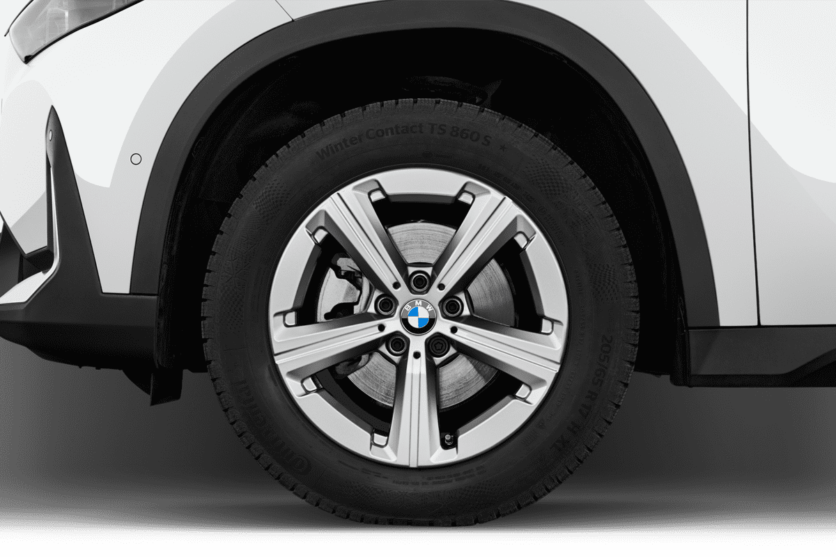 Radkappe oder Felge eines BMW X1