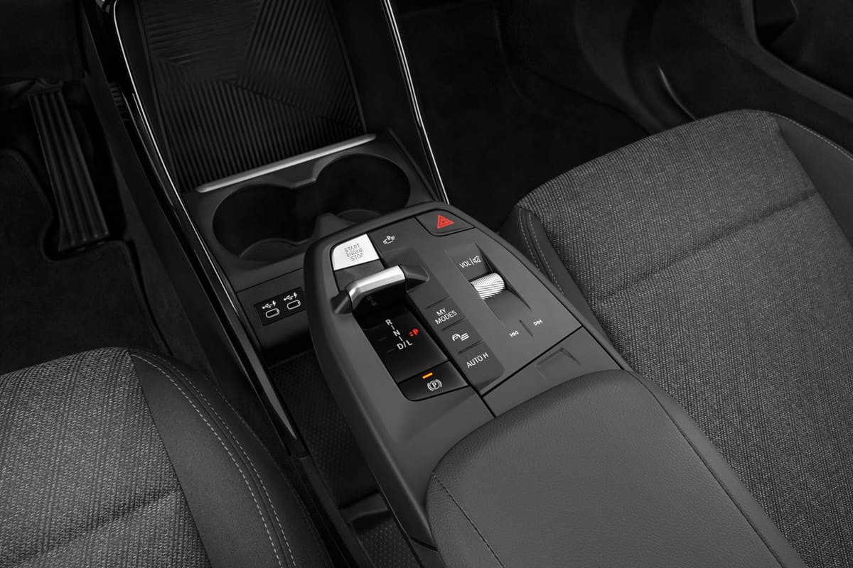 Schaltknüppel eines BMW X1 Plug-in-Hybrid