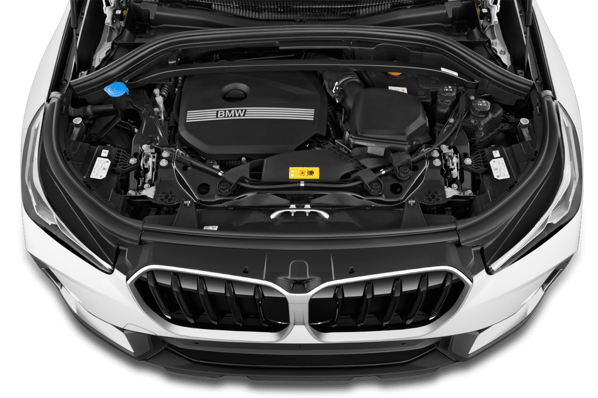 Motorraum eines BMW X1 Plug-in-Hybrid