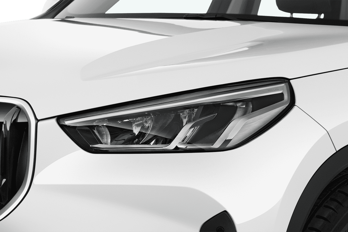 Frontscheinwerfer eines BMW X1 Plug-in-Hybrid