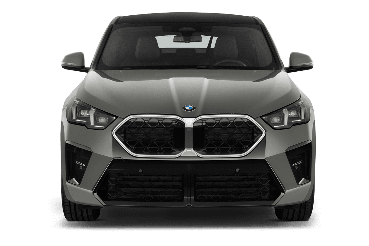 Frontansicht eines BMW X2 , freigestellt