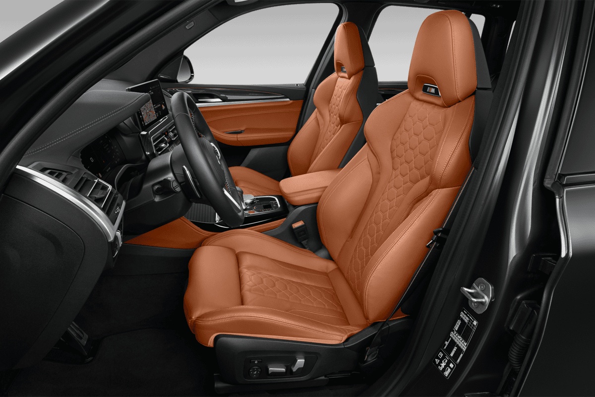 Vordersitze eines BMW X3 M