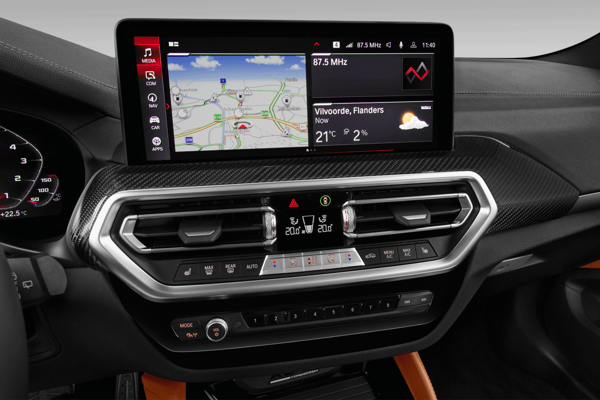 Mittelkonsole eines BMW X3 M