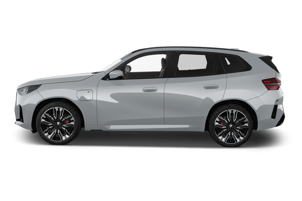 Seitenansicht eines BMW X3 Plug-in-Hybrid