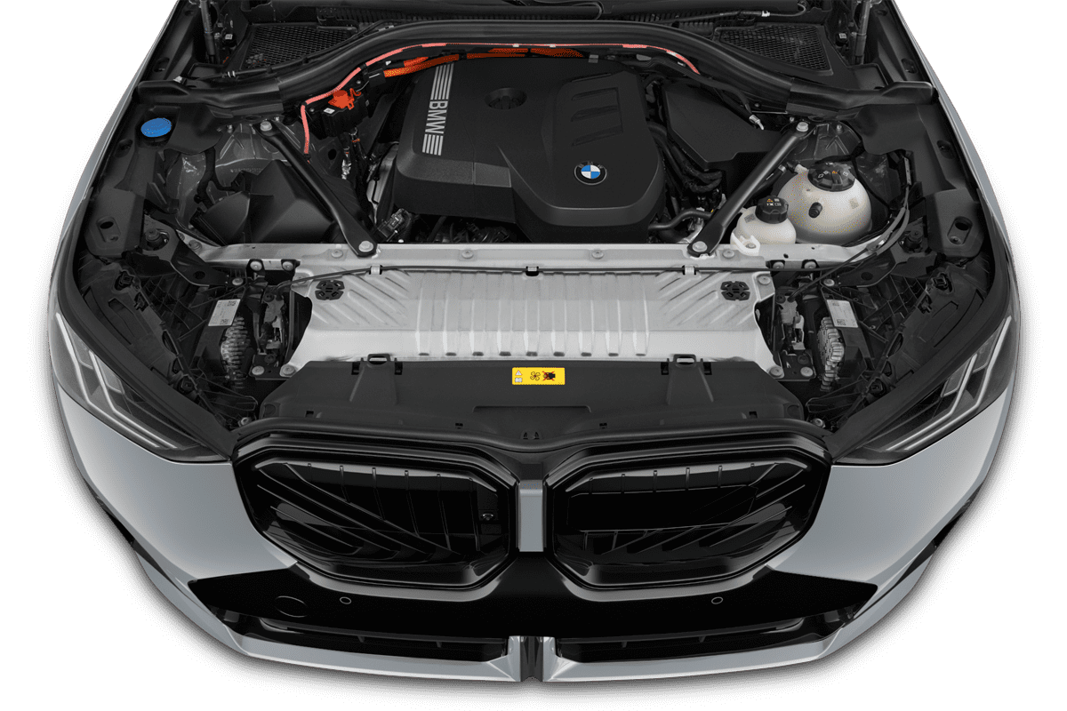 Motorraum eines BMW X3 Plug-in-Hybrid
