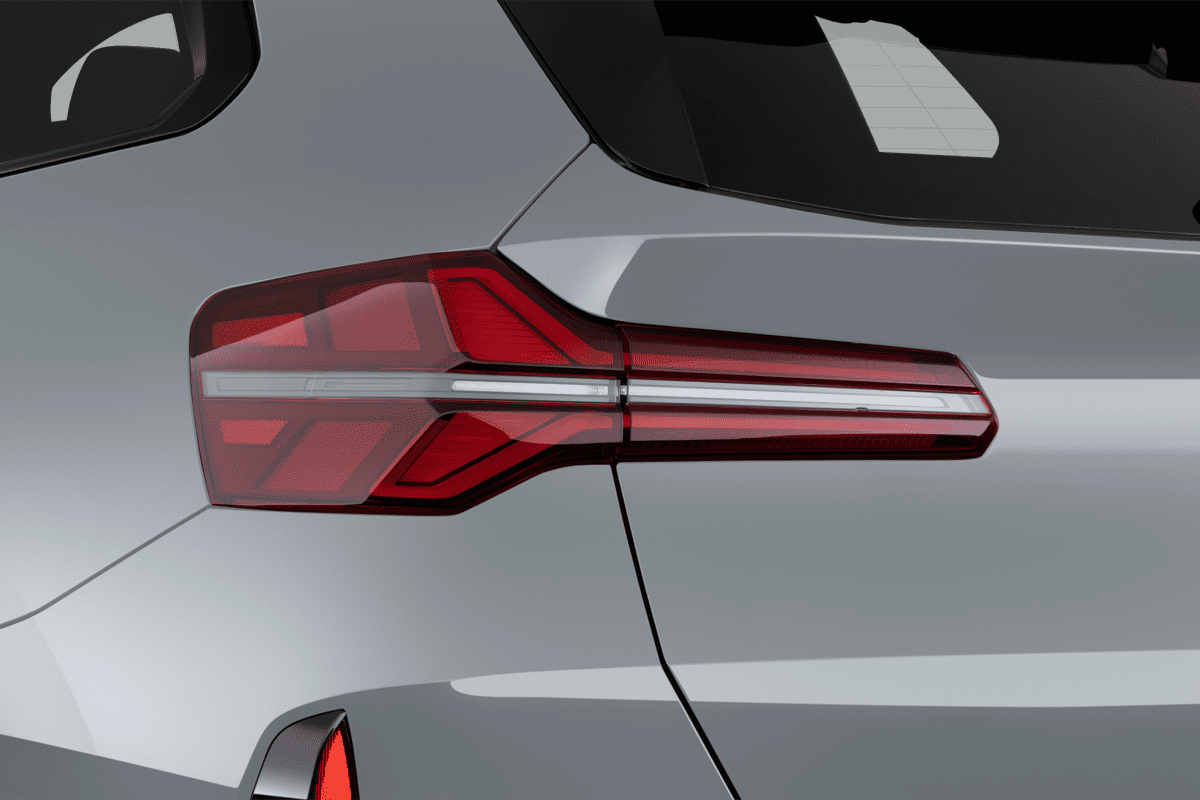 Heckleuchten eines BMW X3 Plug-in-Hybrid