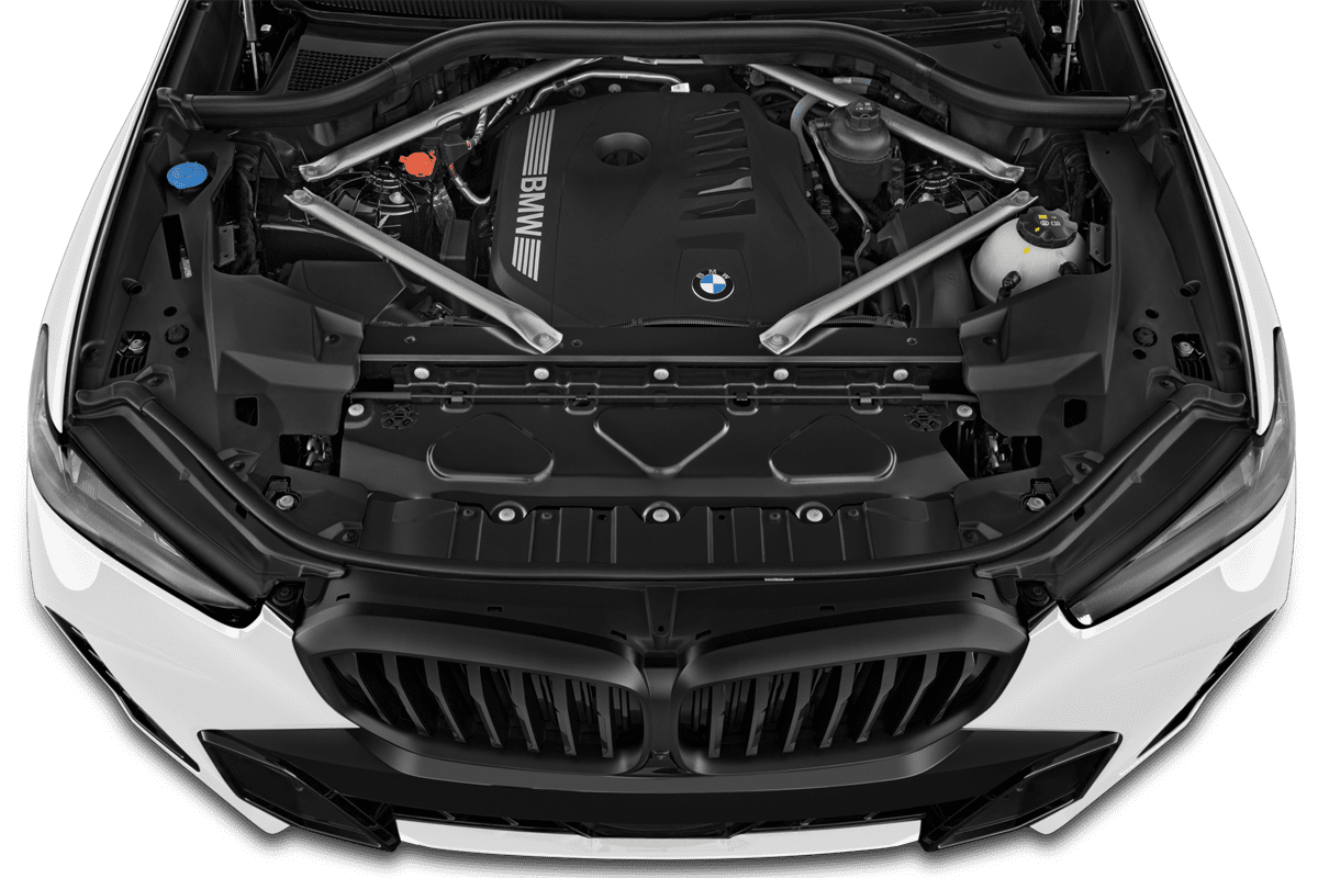 Motorraum eines BMW X5