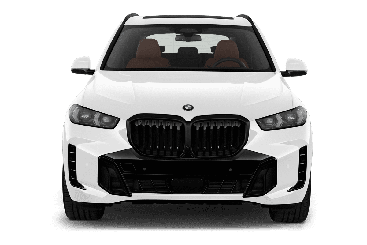 Frontansicht eines BMW X5, freigestellt