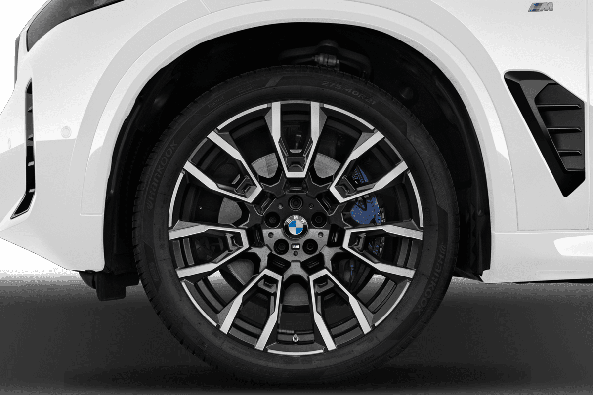 Radkappe oder Felge eines BMW X5