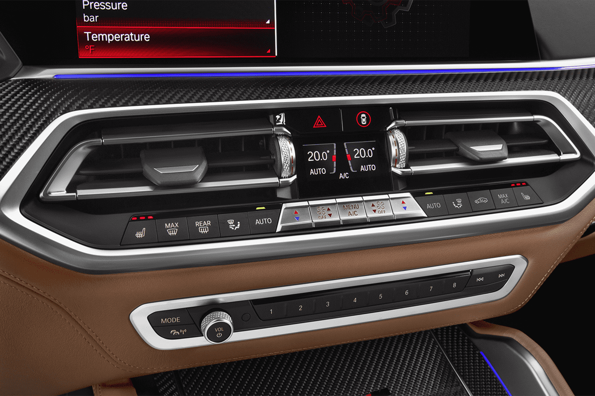 Klimasteuerung eines BMW X5 M 