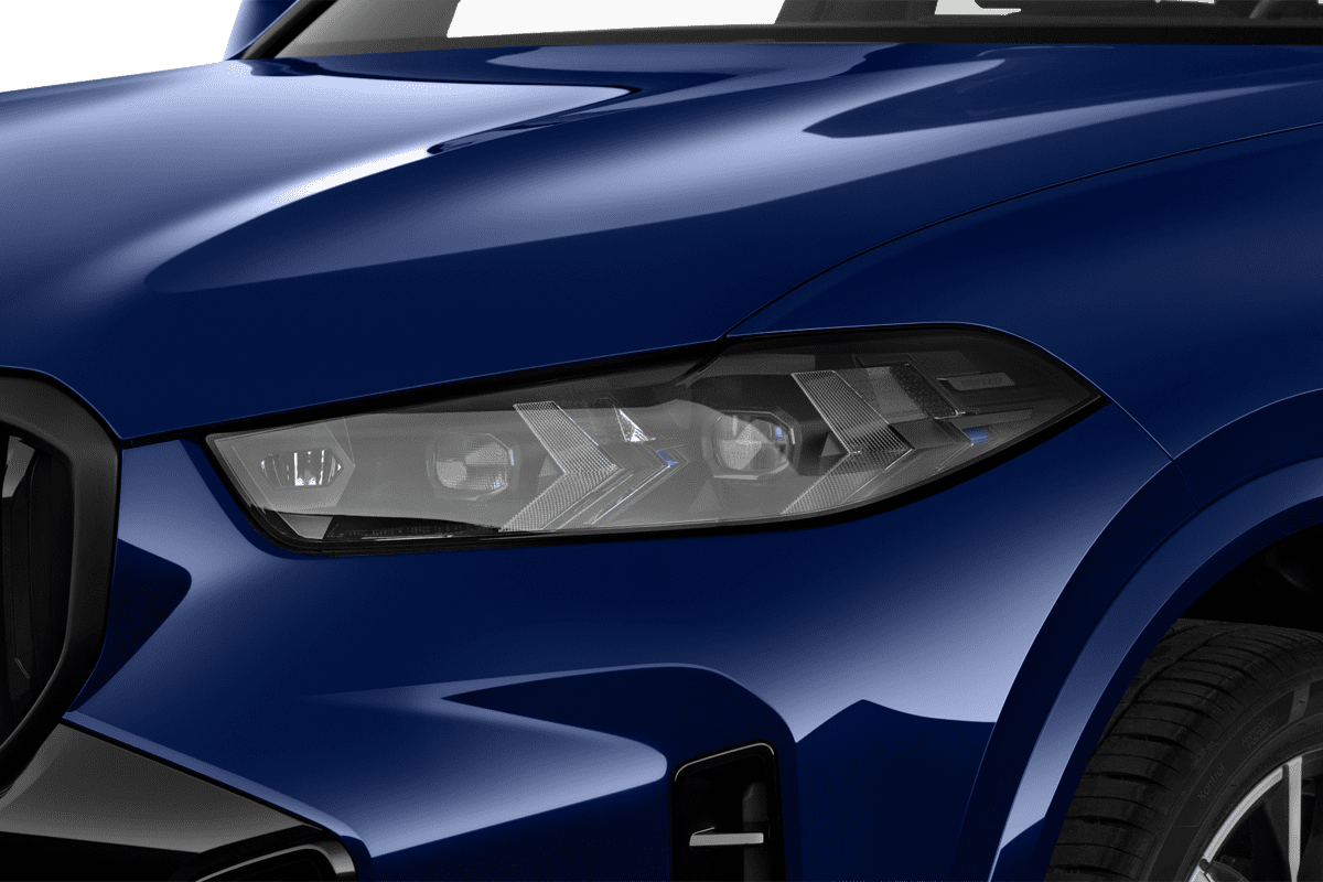 Frontscheinwerfer eines BMW X5 Plug-in-Hybrid