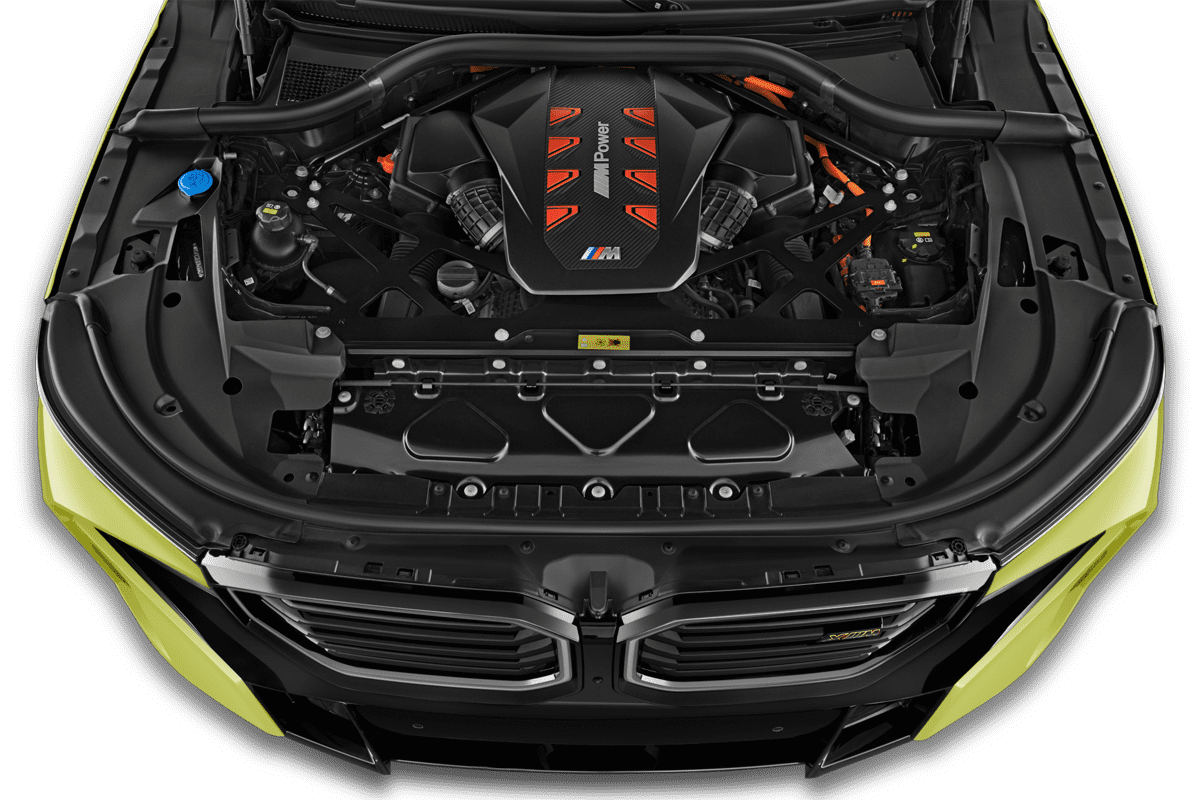 Motorraum eines BMW XM