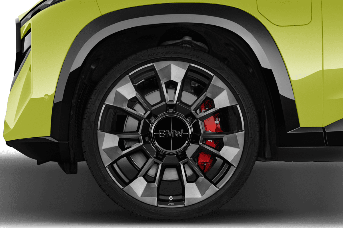 Radkappe oder Felge eines BMW XM