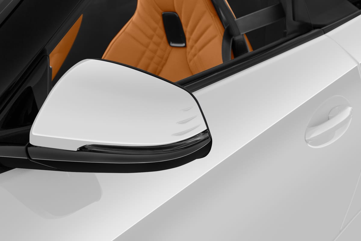 Rückspiegel eines BMW Z4 Roadster