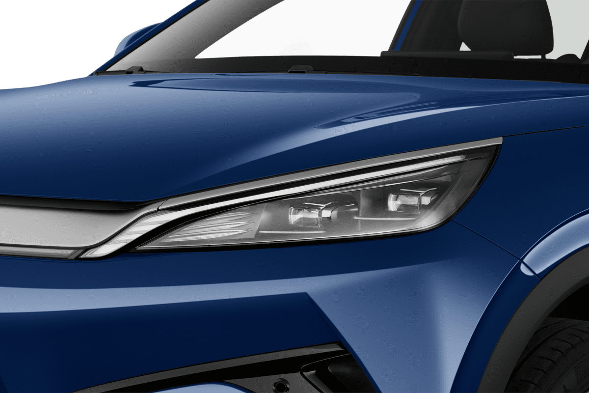 Frontscheinwerfer eines BYD Atto 3 Evo