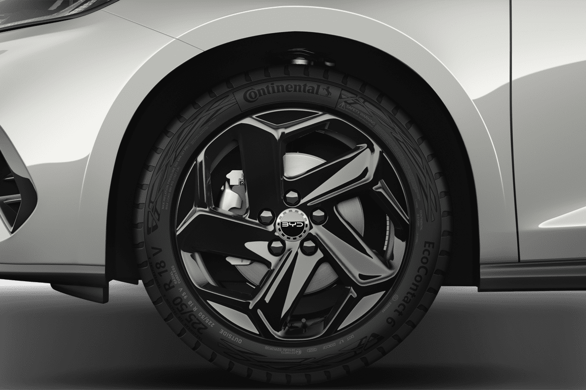 Radkappe oder Felge eines BYD Seal 6 DM-i Touring