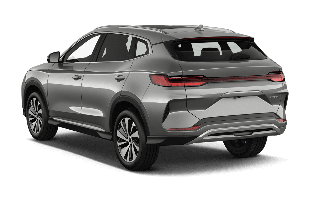 Schräge Heckansicht eines BYD Seal U, freigestellt