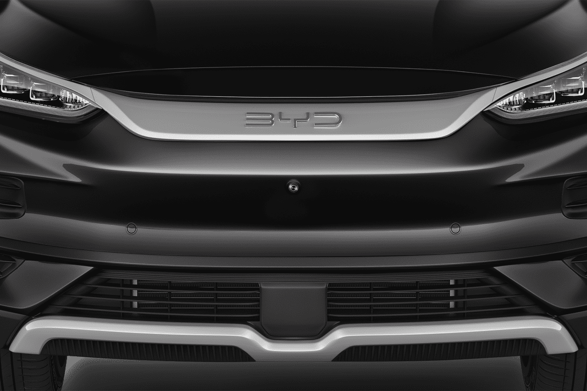 Kühlergrill eines BYD Tang