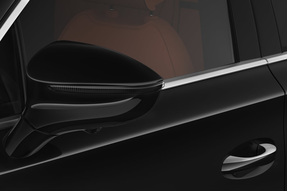 Rückspiegel eines BYD Tang