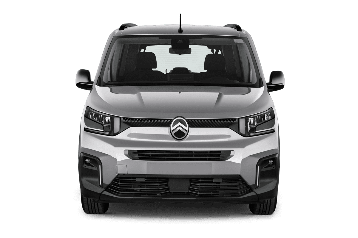 Frontansicht eines Citroen Berlingo, freigestellt